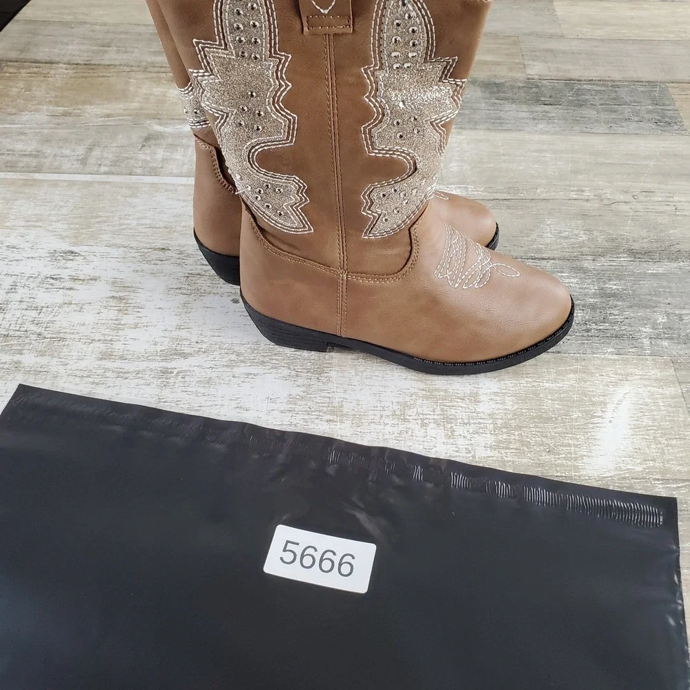 Kensie Girls Cowgirl Boots Sz 12 Beige Faux Leather Low Heel Almond Toe Zip-Up